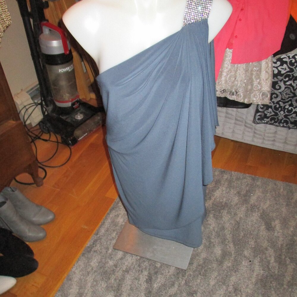 Betsy & Adam gray one shoulder  sz 8 dress with rhinestones  drape style